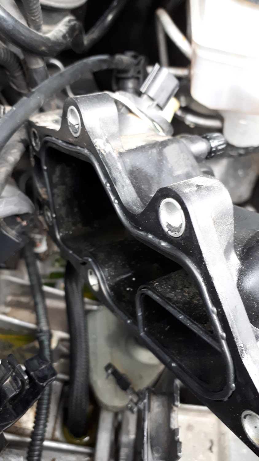 DUSTERTEAM • Afficher le sujet fuite liquide de refroidissement sur 1.2TCE