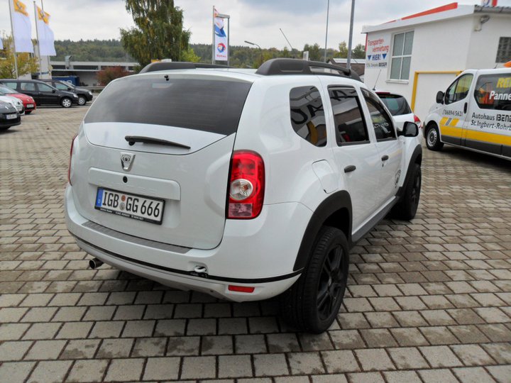 Dacia Duster Tuning 17 by cipriany on DeviantArt
